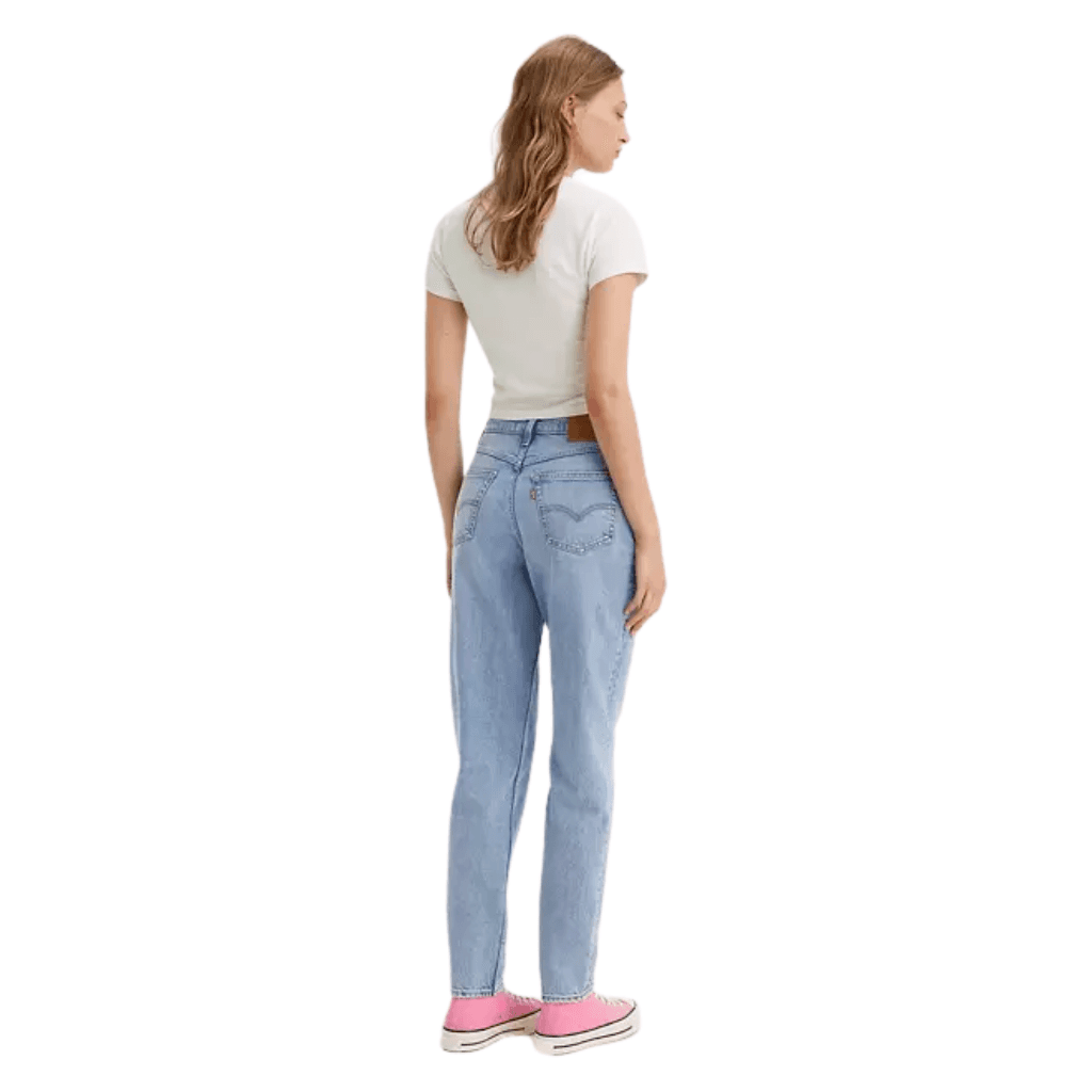 Levi's 80s Mom Jeans Hows My Driving